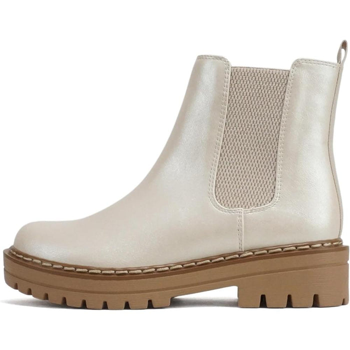 Cushioned Chelsea Boots